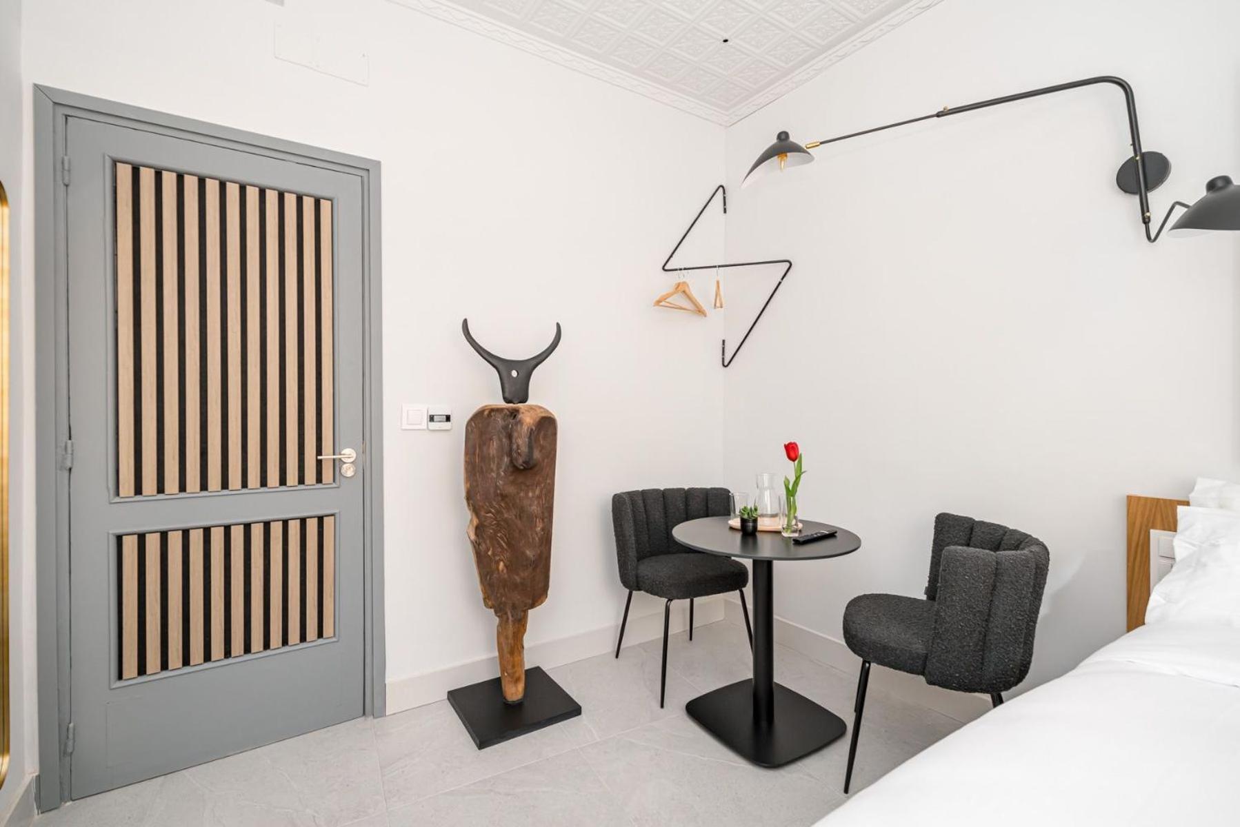 Centric Creative Rooms Madrid Exterior photo