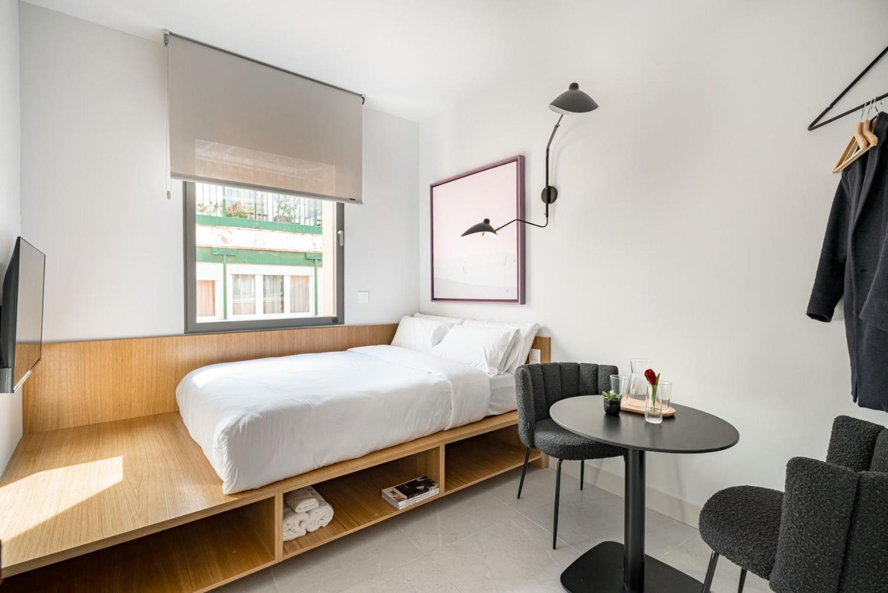 Centric Creative Rooms Madrid Exterior photo